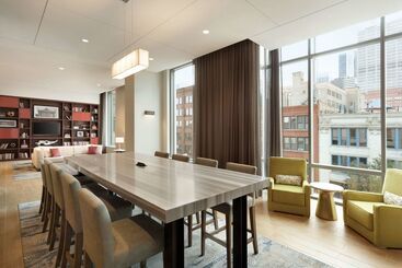 هتل Hampton Inn Chicago West Loop Fulton Market Area