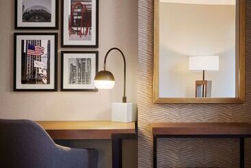 هتل Hampton Inn Chicago West Loop Fulton Market Area