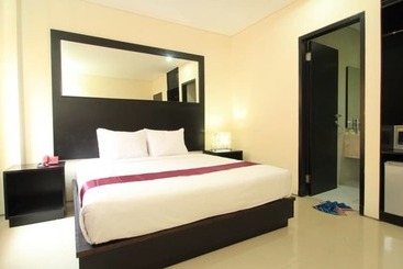 هتل Collection O Airport Kuta Bali