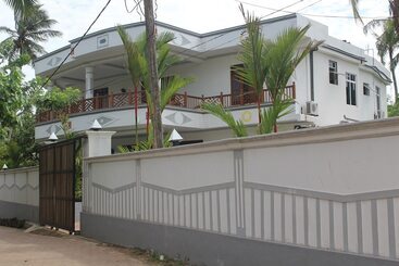 هتل New Lion Palace