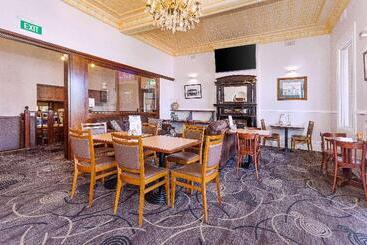 Quality Hotel Bayswater