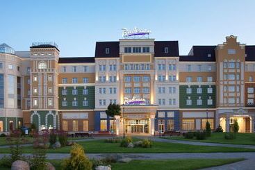 هتل Radisson Resort, Zavidovo