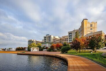 هتل Radisson Resort, Zavidovo