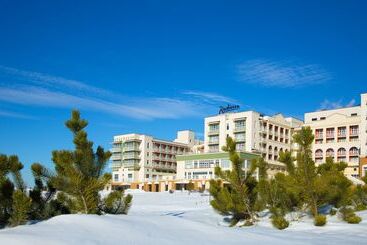 هتل Radisson Resort, Zavidovo