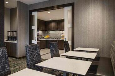 هتل Residence Inn By Marriott Regina