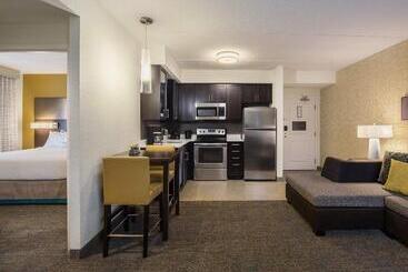 هتل Residence Inn By Marriott Regina