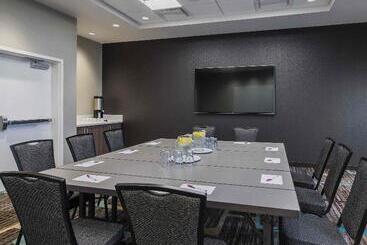 هتل Residence Inn By Marriott Regina