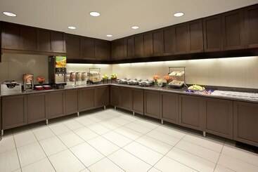 هتل Residence Inn By Marriott Regina