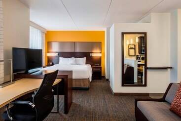 هتل Residence Inn By Marriott Regina