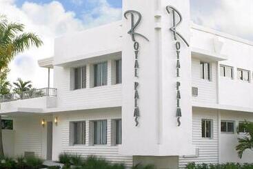 هتل Royal Palms Resort & Spa