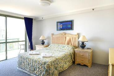 호텔 The Meriton Apartments On Main Beach