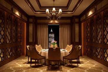 Wyndham Legend Halong - Ha Long