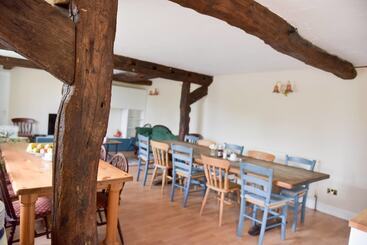 Old Selden Farm B&b