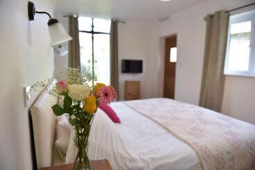 Old Selden Farm B&b