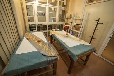 پانسیون City Grand Guest House