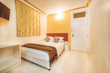 پانسیون City Grand Guest House