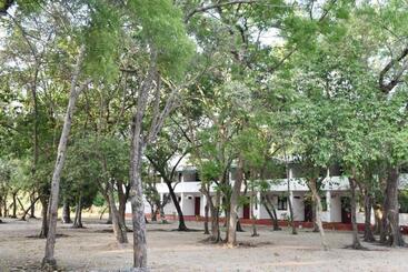 پانسیون Secret Escape Nilaveli Ayurveda Hotel & Spa