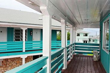 Two Turtles Inn