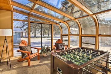 4 Season, Waterfront Houghton Lake House W/ Dock!