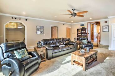 4 Season, Waterfront Houghton Lake House W/ Dock!