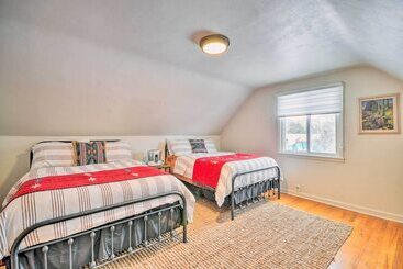 茅舍 Beautiful Thermopolis Home W/ Private Yard & Grill