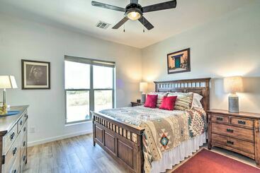 Casa Desert Rose Home W/ Mtnviews & Hot Tub