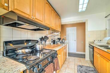 Pet Friendly Santa Clara Home: 6 Mi To San Jose!