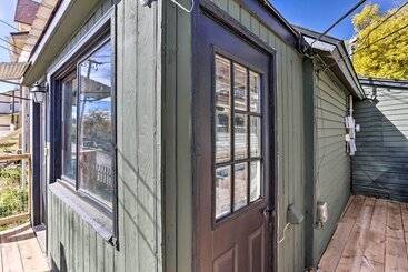 Centrally Located Mountain Getaway In Lead!