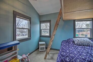 קוטג'' Charming Retreat   Walk To Lake Koshkonong!