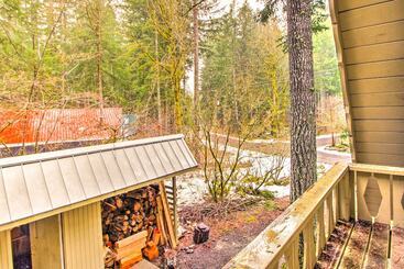 Cozy A Frame W/ Hot Tub, Fire Pit, & Fireplace!