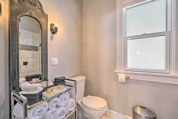 Cozy Laramie Retreat W/ Private Yard Near Uw!