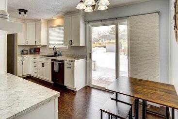 Cozy Sioux Falls Home   7 Mi To Downtown!