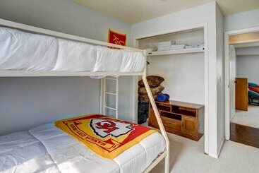 Cozy Sioux Falls Home   7 Mi To Downtown!
