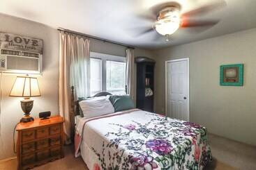 Harrison Family Home W/ Grill   Near Downtown!
