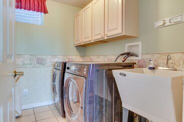 Inviting Great Falls Home W/ Wraparound Deck!