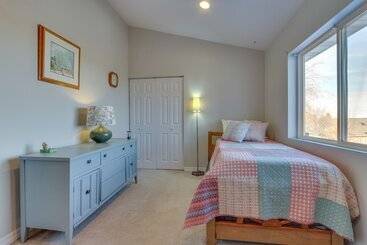 Inviting Great Falls Home W/ Wraparound Deck!