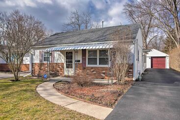Peaceful Cottage ~ 8 Mi To Downtown Toledo!