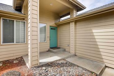 Pet Friendly Bend Home W/ Hot Tub & Patio!