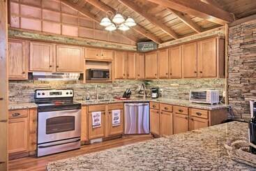 Rustic Eucha Dwelling W/ Balcony, Grand Lake Views