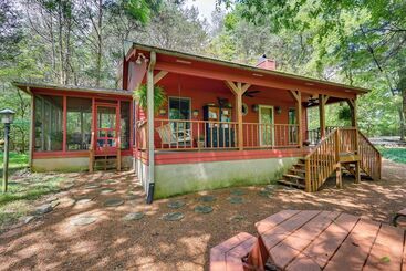 Serene Cabin W/ Riverfront Views & Access!