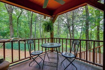 Serene Cabin W/ Riverfront Views & Access!