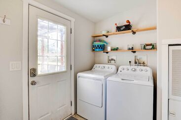Serene Sequim Retreat W/ Deck: Pets Welcome!