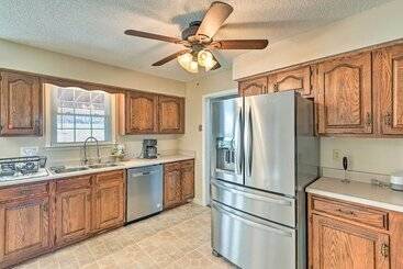 Spacious Mt Juliet Home W/ 1 Acre Yard!