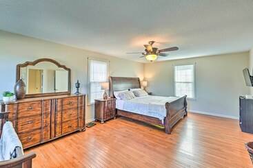 Spacious Mt Juliet Home W/ 1 Acre Yard!