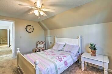 Spacious Mt Juliet Home W/ 1 Acre Yard!