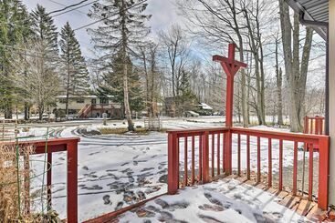 Updated Tobyhanna Home: Family & Pet Friendly