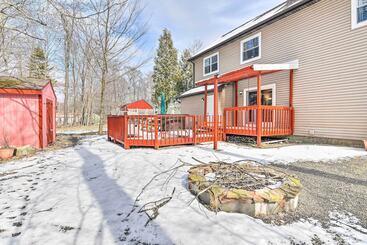Updated Tobyhanna Home: Family & Pet Friendly