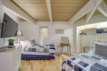 بيت ريفى Beech Mountain Cabin W/ Hot Tub: 1 Mi To Slopes!