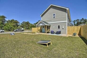 Chic Outer Banks Bungalow < 1 Mi To Beach!