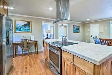 Coos Bay Retreat < 2 Mi To Marina & Casino!